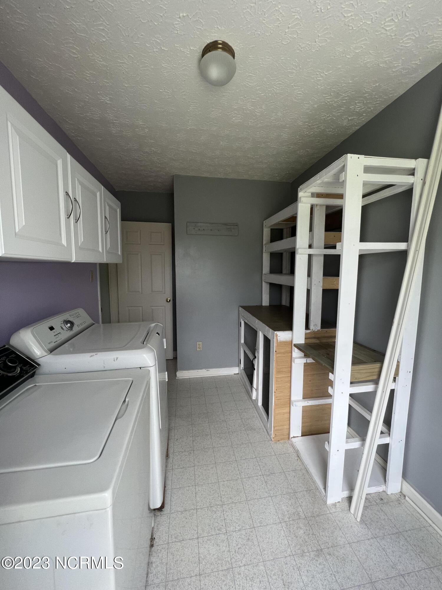 647 Everett Community Road Pinetown, NC 27865 - Photo 29 of 47 Laundry Room