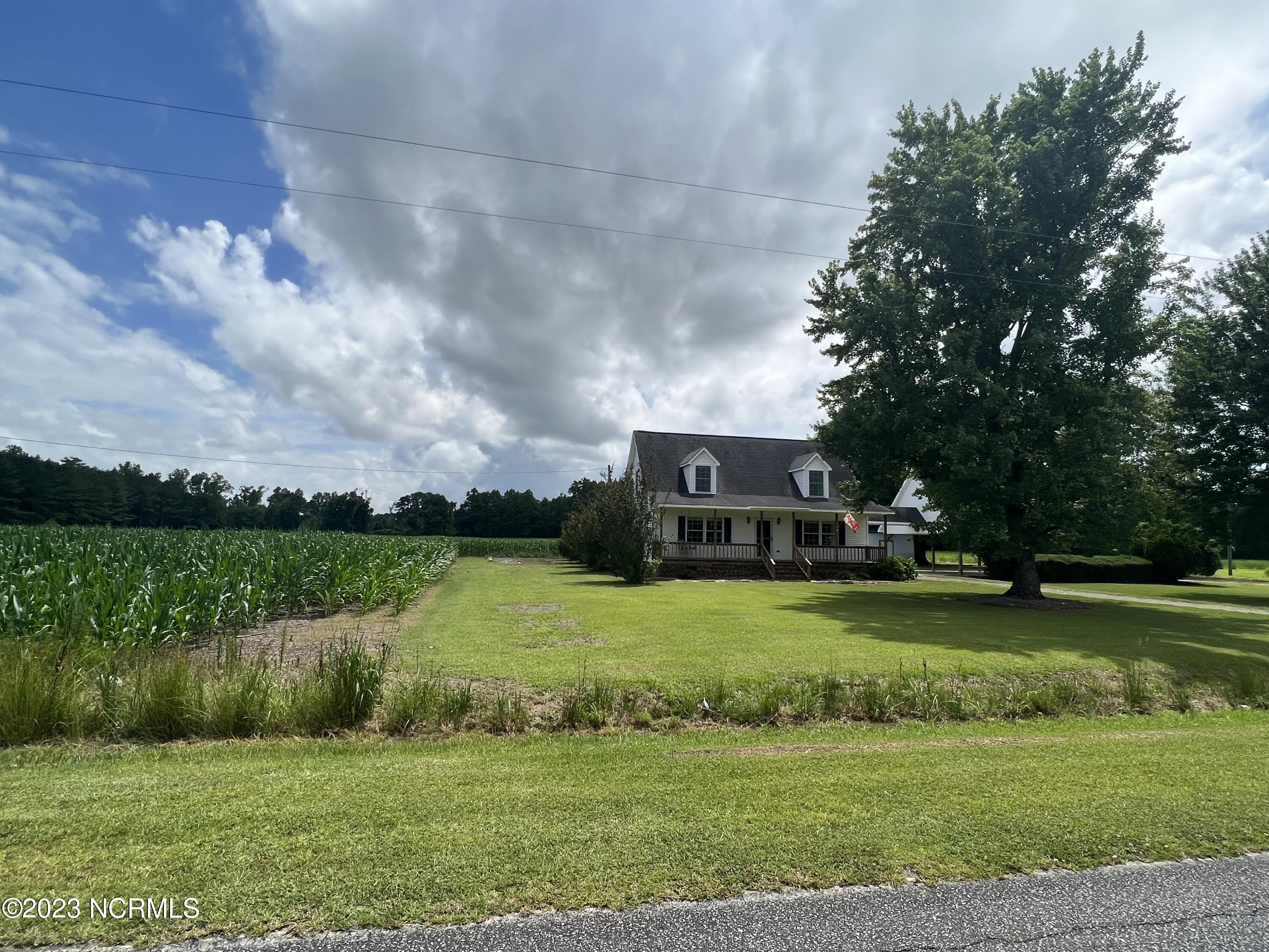 647 Everett Community Road Pinetown, NC 27865 - Photo 4 of 47 IMG_7441