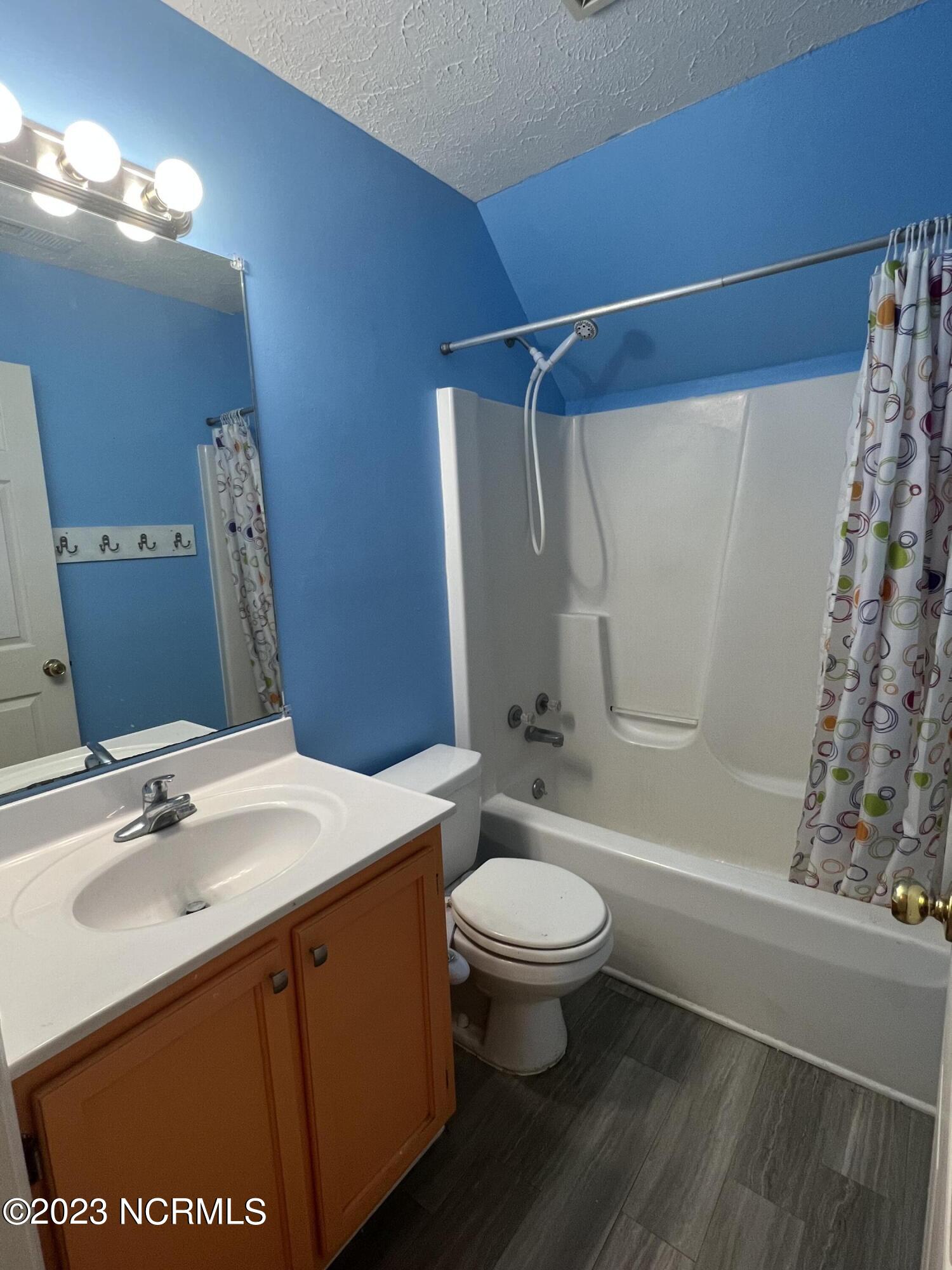 647 Everett Community Road Pinetown, NC 27865 - Photo 42 of 47 Upstairs Bathroom