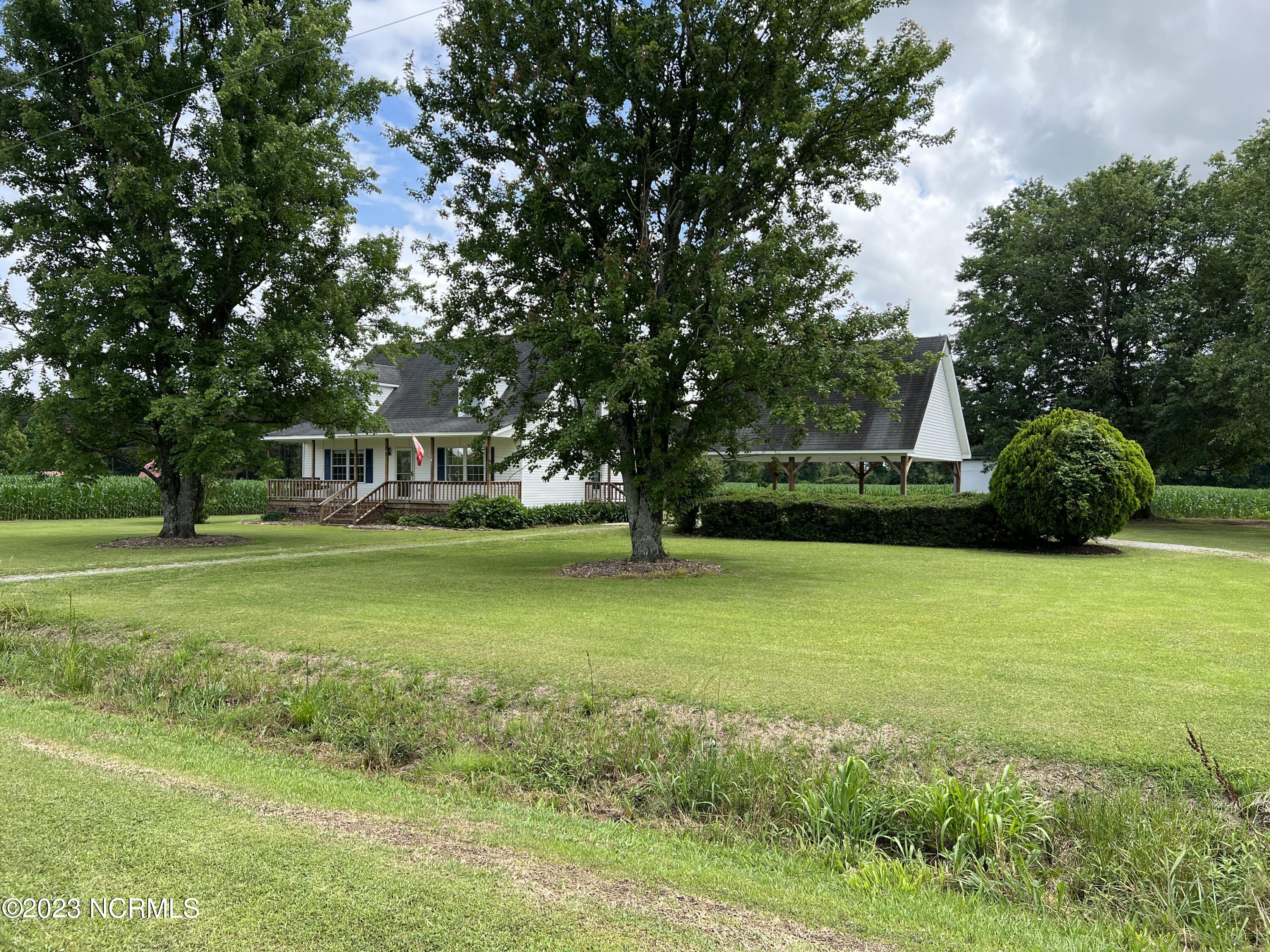 647 Everett Community Road Pinetown, NC 27865 - Photo 6 of 47 IMG_7443