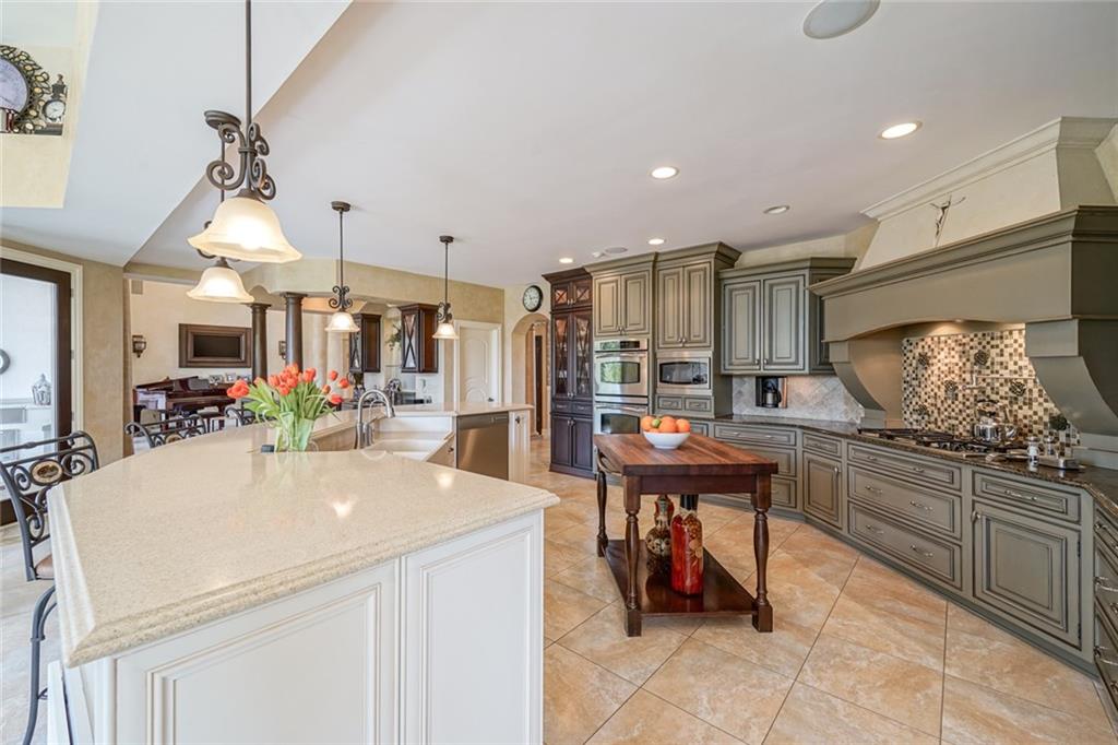 12139 Rangeview Court Fishers, IN 46037 - Photo 15 of 55 Gallery Image 15