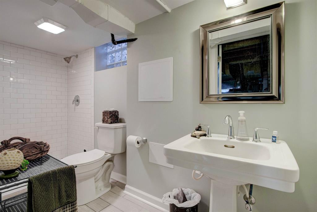 445 Blue Ridge Road Indianapolis, IN 46208 - Photo 51 of 58