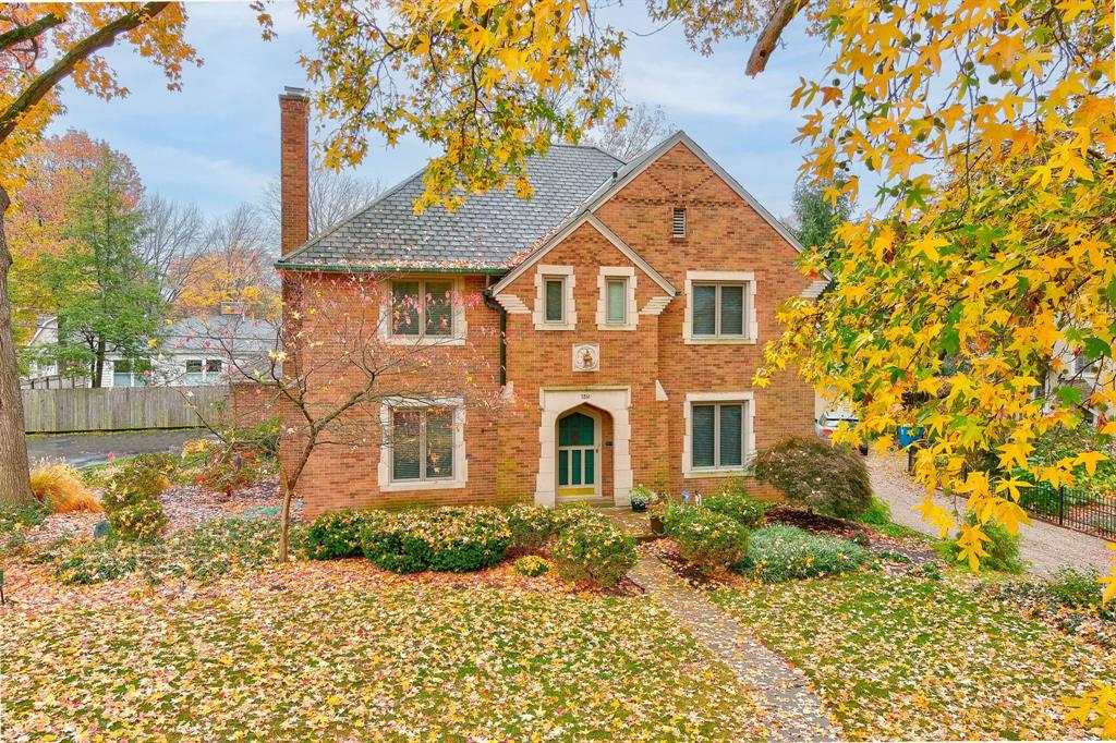 445 Blue Ridge Road Indianapolis, IN 46208 - Photo 6 of 58