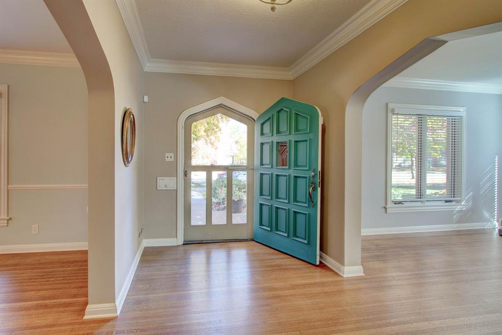 445 Blue Ridge Road Indianapolis, IN 46208 - Photo 8 of 58