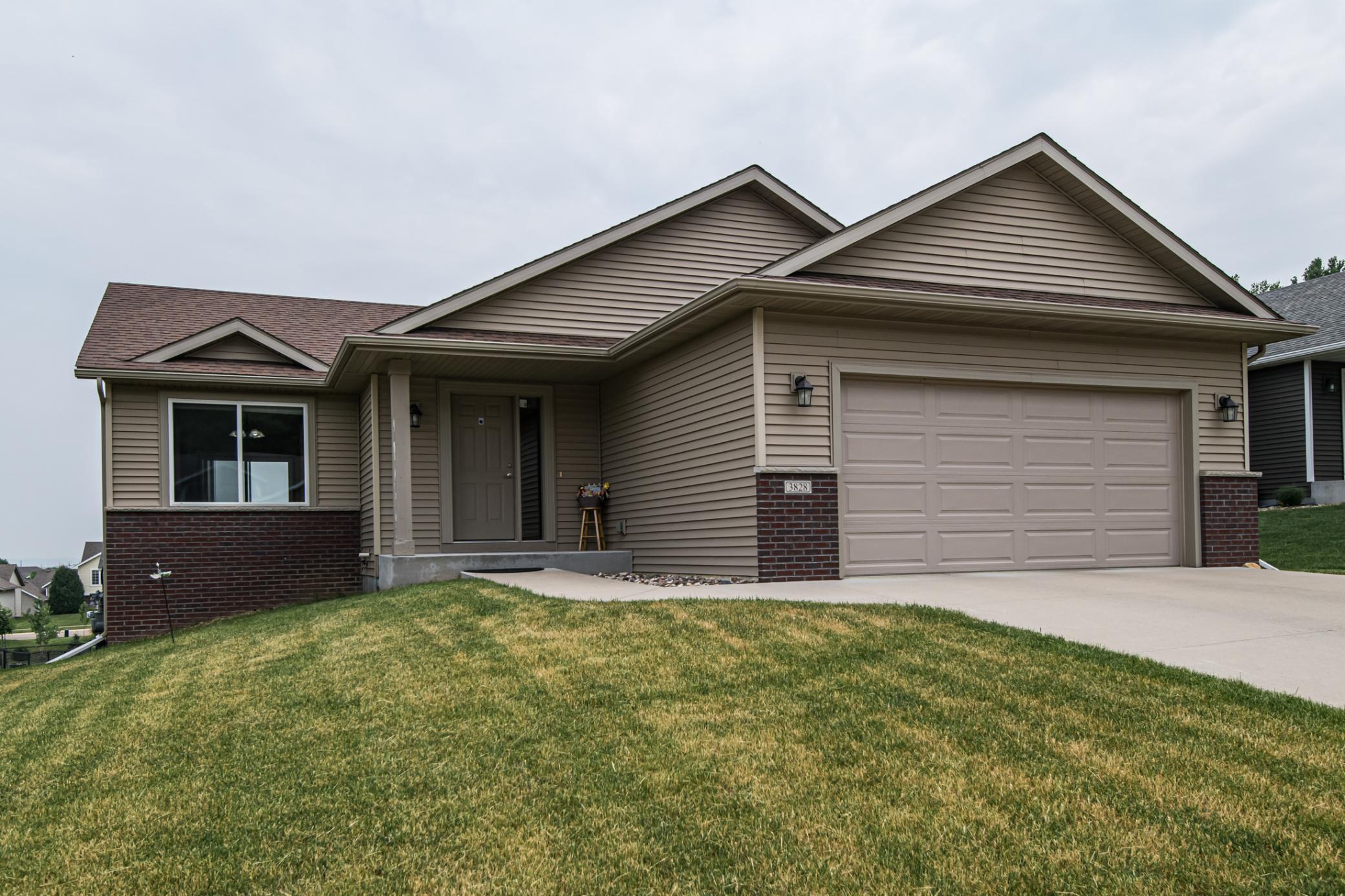 3828 46 Avenue Northwest Rochester, MN 55901 - Photo 1 of 1