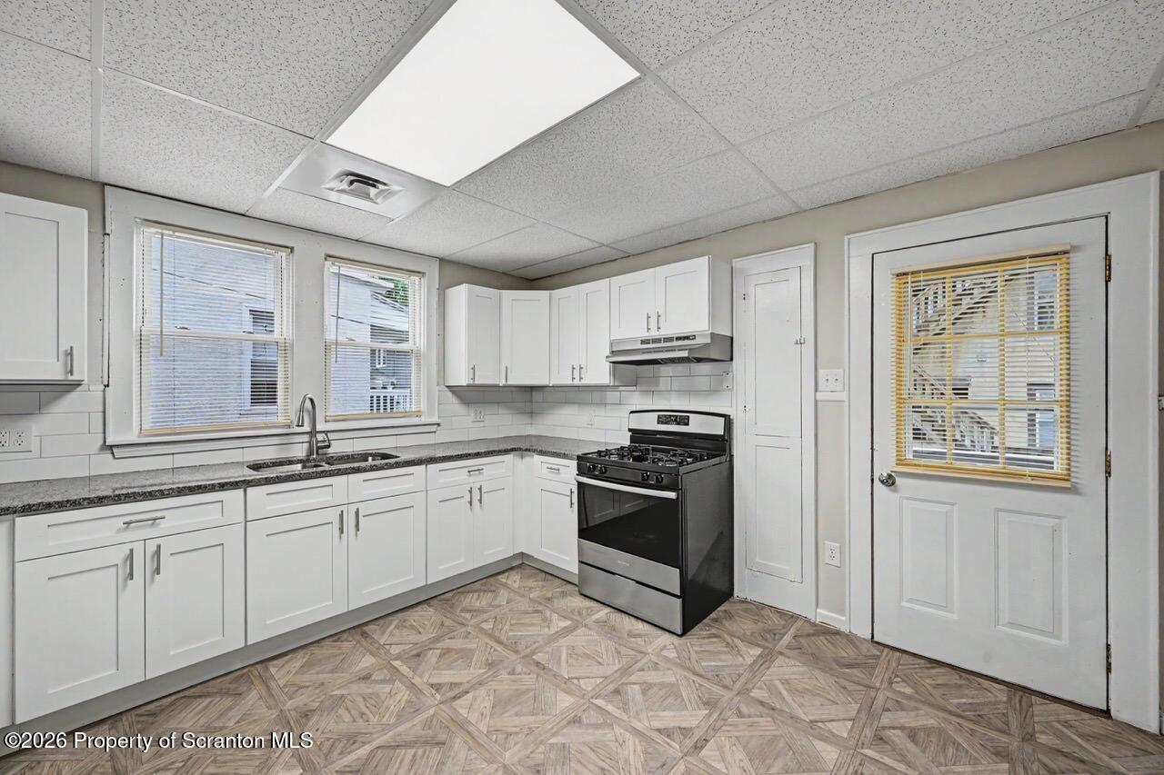 531 South Irving Avenue, Unit 4 Scranton, PA 18505 - Photo 13 of 39 531 S Irving Ave 10 Large