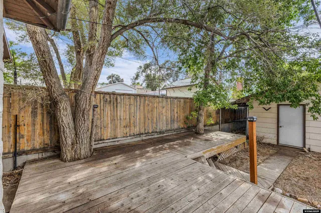 $239,000 | 740 Rhode Island Avenue, Rock Springs, WY 82901