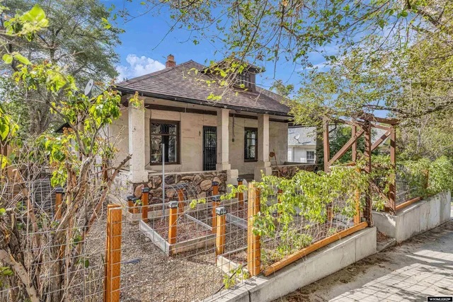 $239,000 | 740 Rhode Island Avenue, Rock Springs, WY 82901