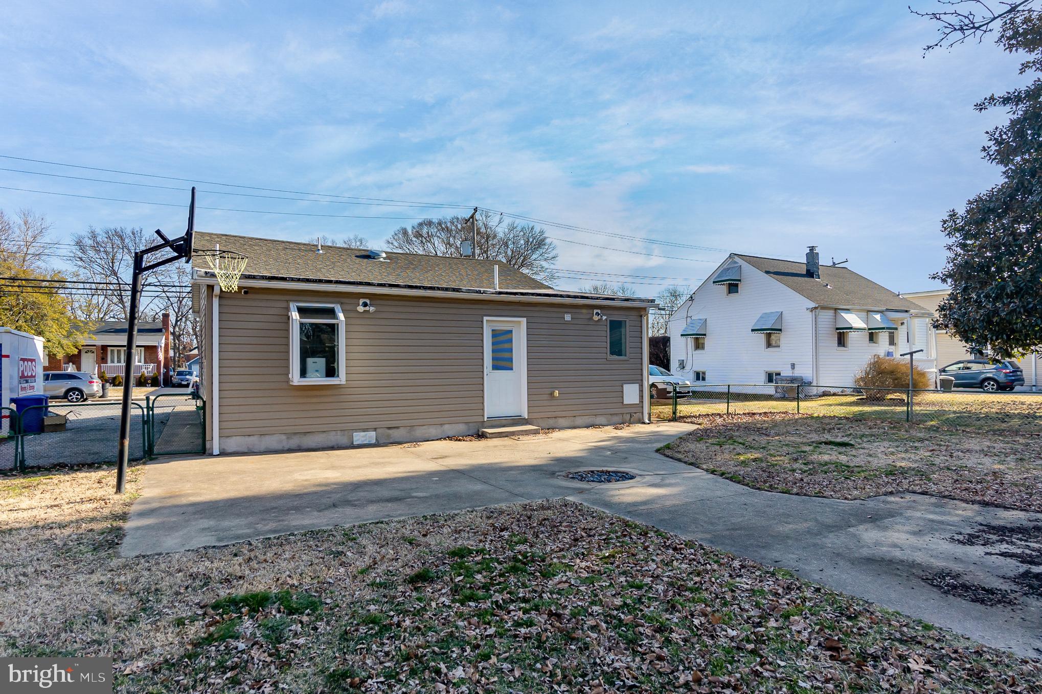 110 Homberg Avenue Baltimore, MD 21221 - Photo 8 of 34 Gallery Image 8