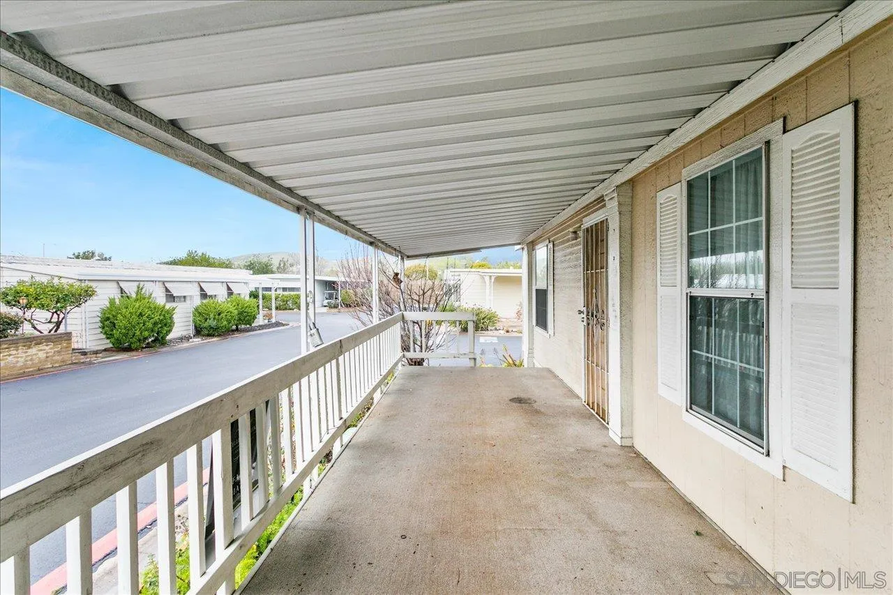 8301 Mission Gorge Road, Unit 257 Santee, CA 92071 - Photo 4 of 15 Gallery Image 4