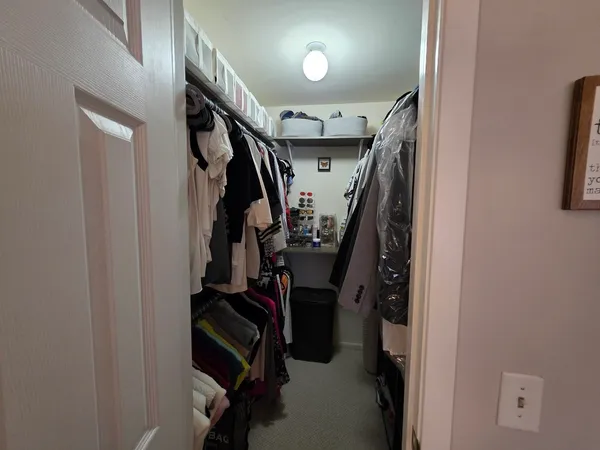 $2,200 | 2791 Green Bridge Court, Unit V2, Schaumburg, IL 60107