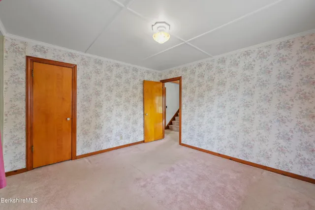 a view of an entryway