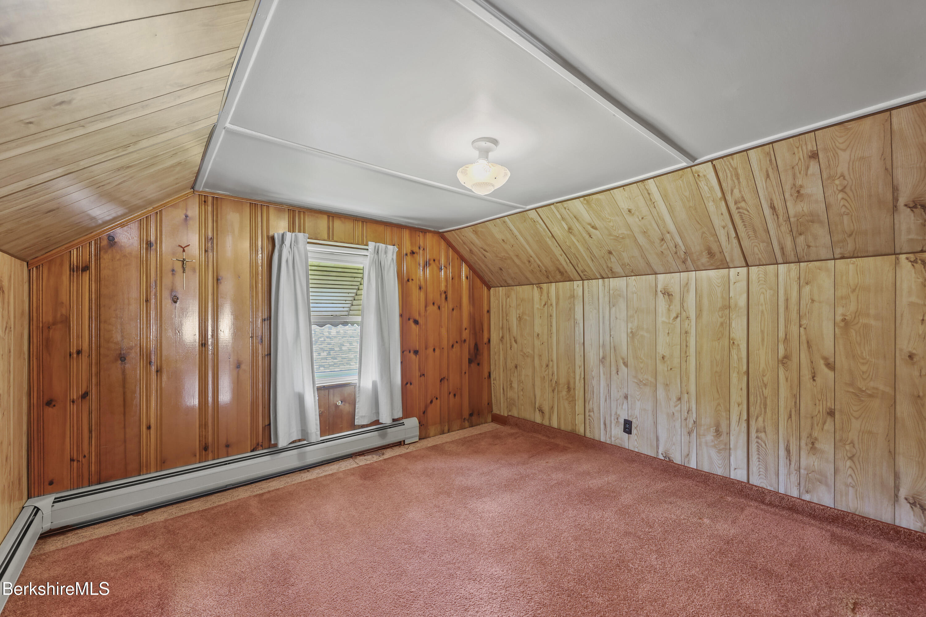 505 Barbour Street North Adams, MA 01247 - Photo 18 of 32