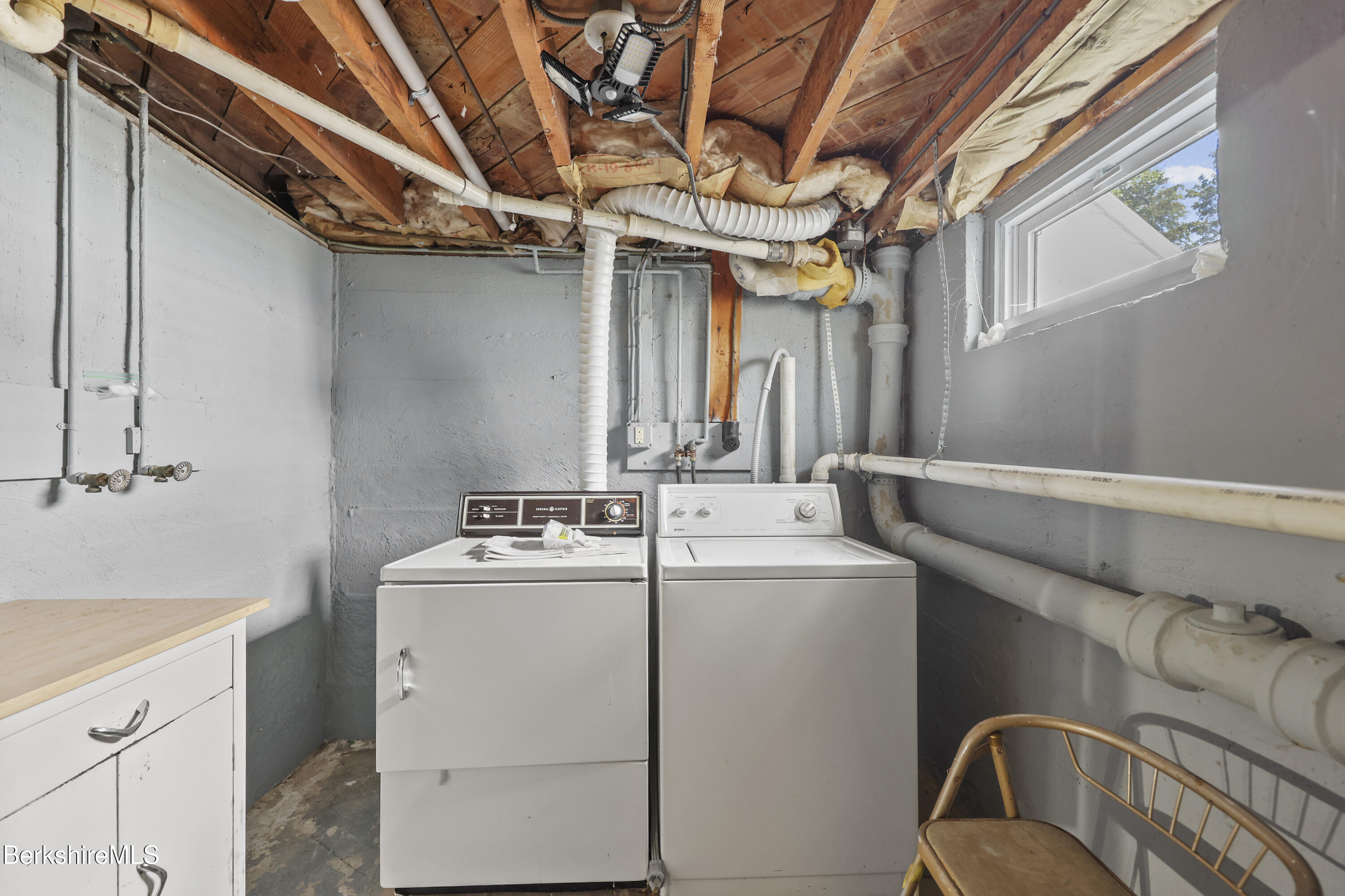 505 Barbour Street North Adams, MA 01247 - Photo 22 of 32 a utility room with dryer and washer