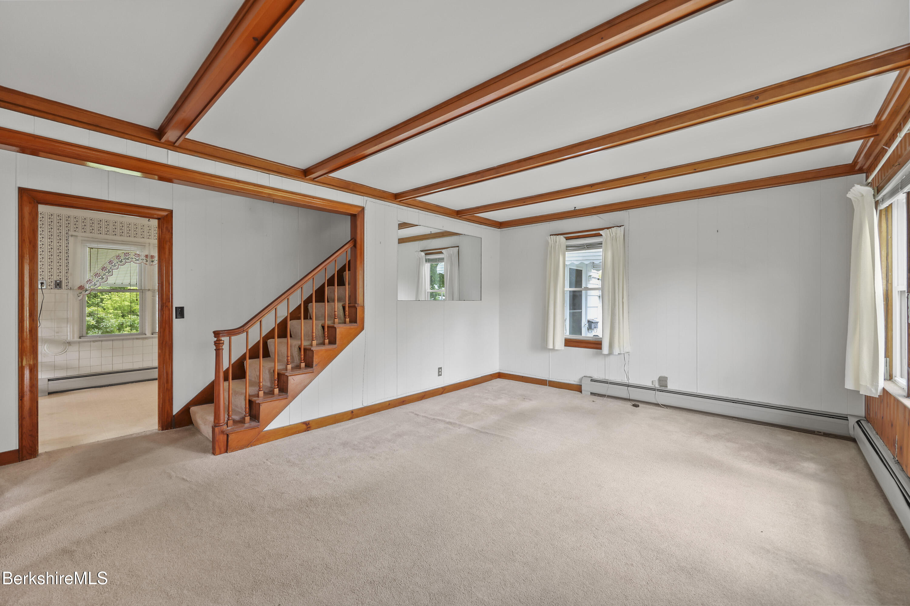 505 Barbour Street North Adams, MA 01247 - Photo 6 of 32