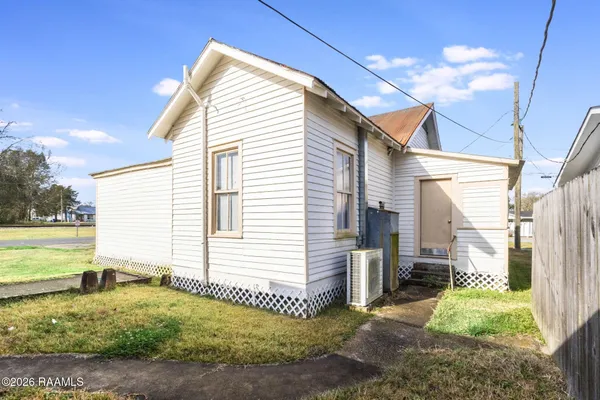 $84,000 | 801 Godchaux Street, Abbeville, LA 70510