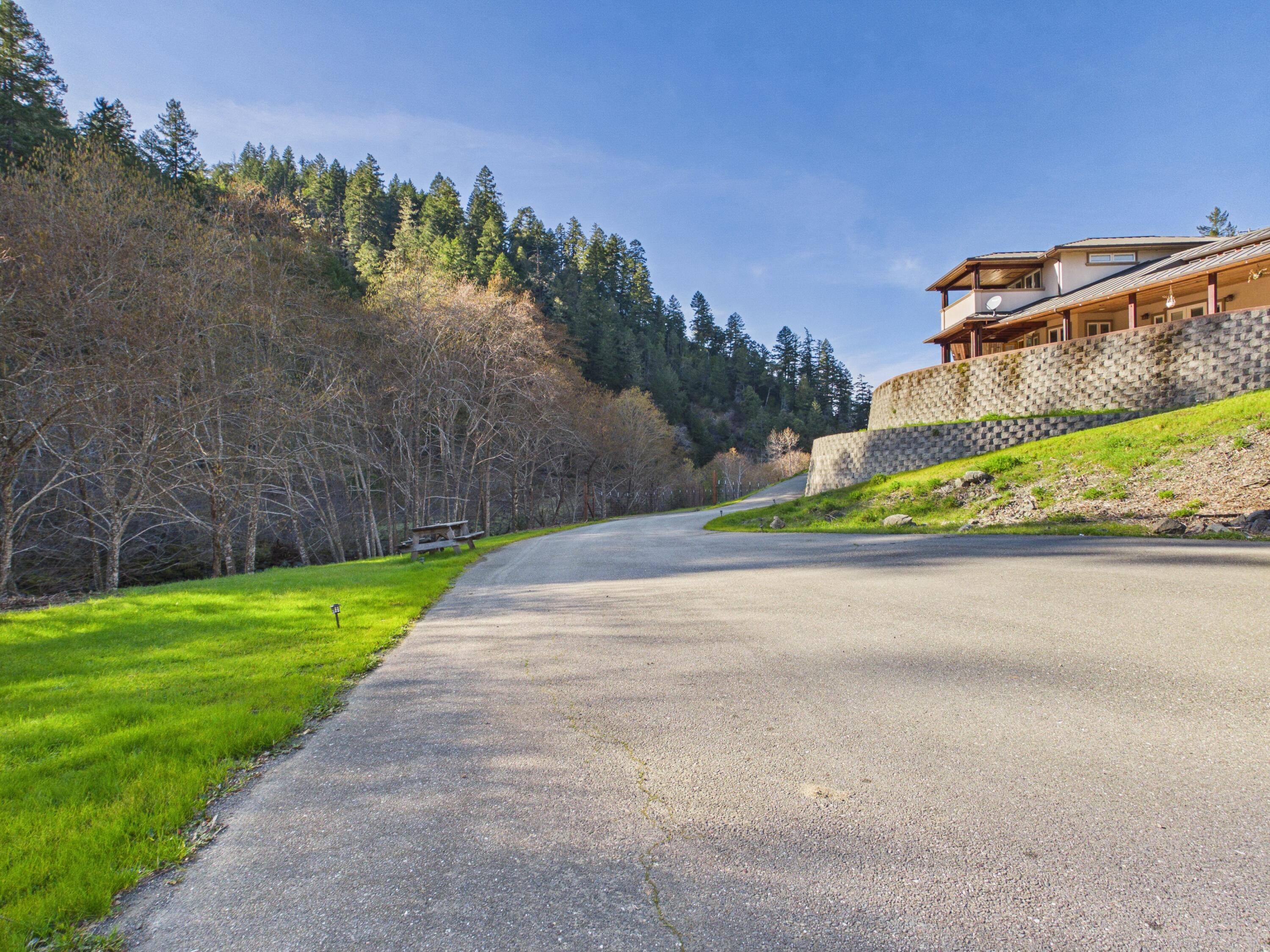 22689 Alderpoint Road Alderpoint, CA 95511 - Photo 140 of 146 Gallery Image 140