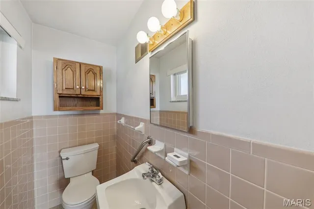 $225,000 | 9946 Bonton Drive, St. Louis, MO 63123