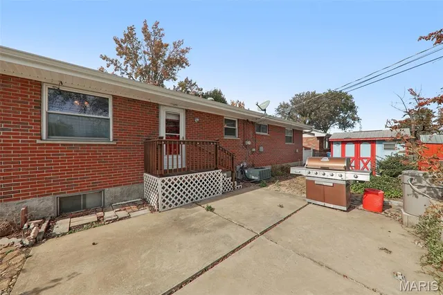 $225,000 | 9946 Bonton Drive, St. Louis, MO 63123