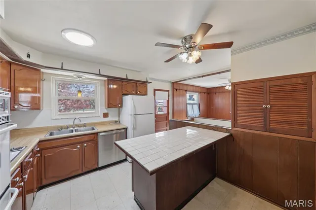 $225,000 | 9946 Bonton Drive, St. Louis, MO 63123