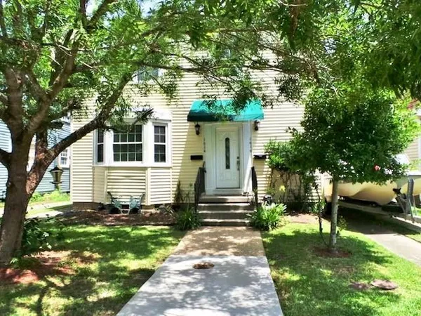 $1,500 | 1616 South Dr. Norman C. Francis Parkway, New Orleans, LA 70125