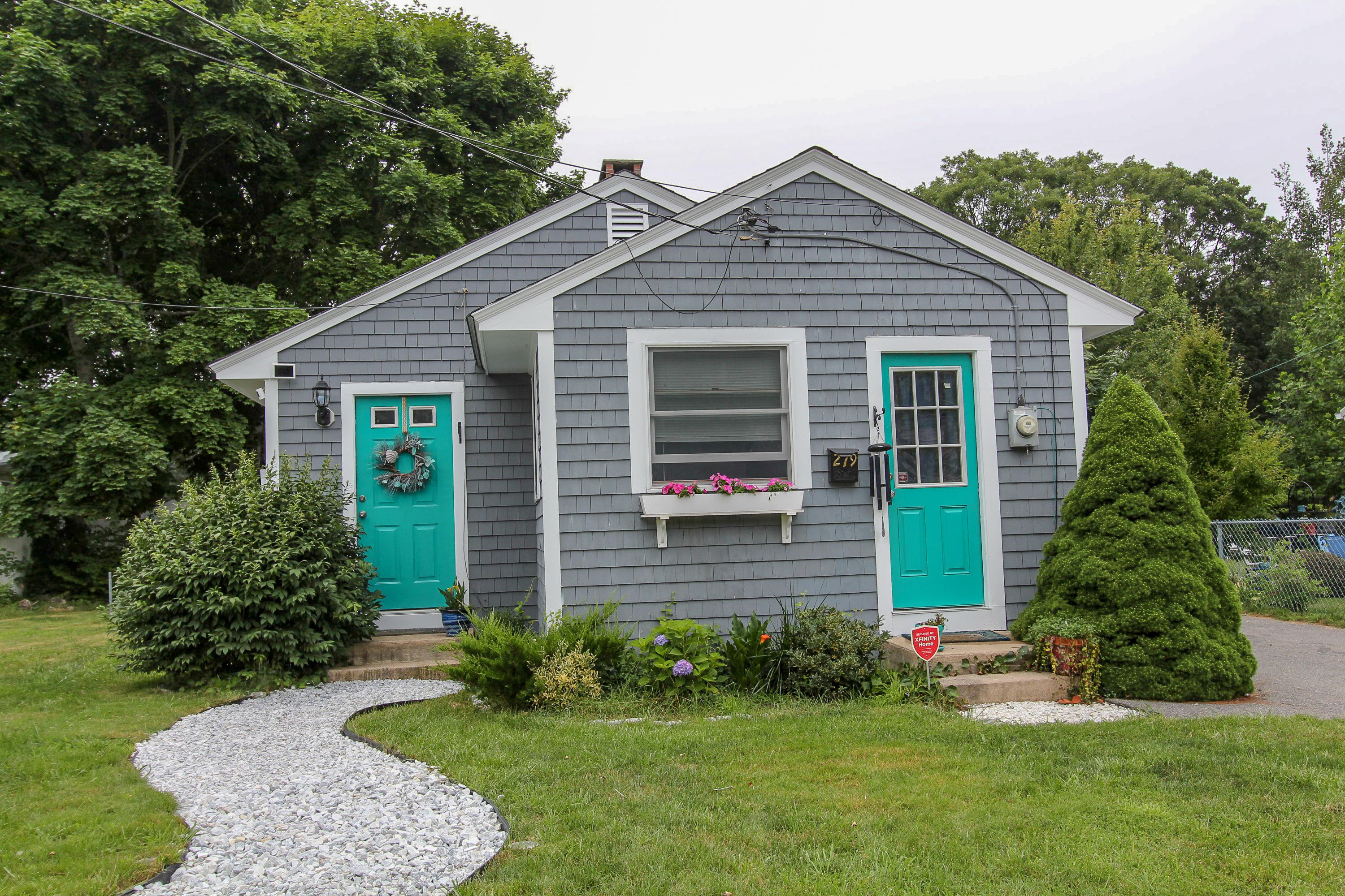 279 Hinckley Road Hyannis, MA 02601 - Photo 1 of 18 Front