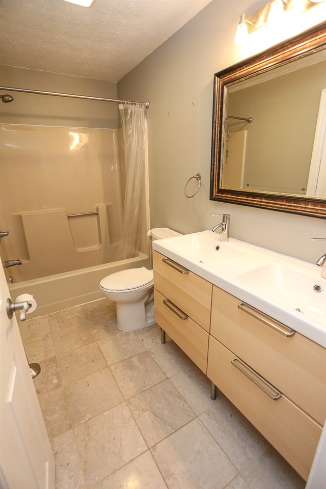106 Weston Road Manchester, NH 03103 - Photo 23 of 29