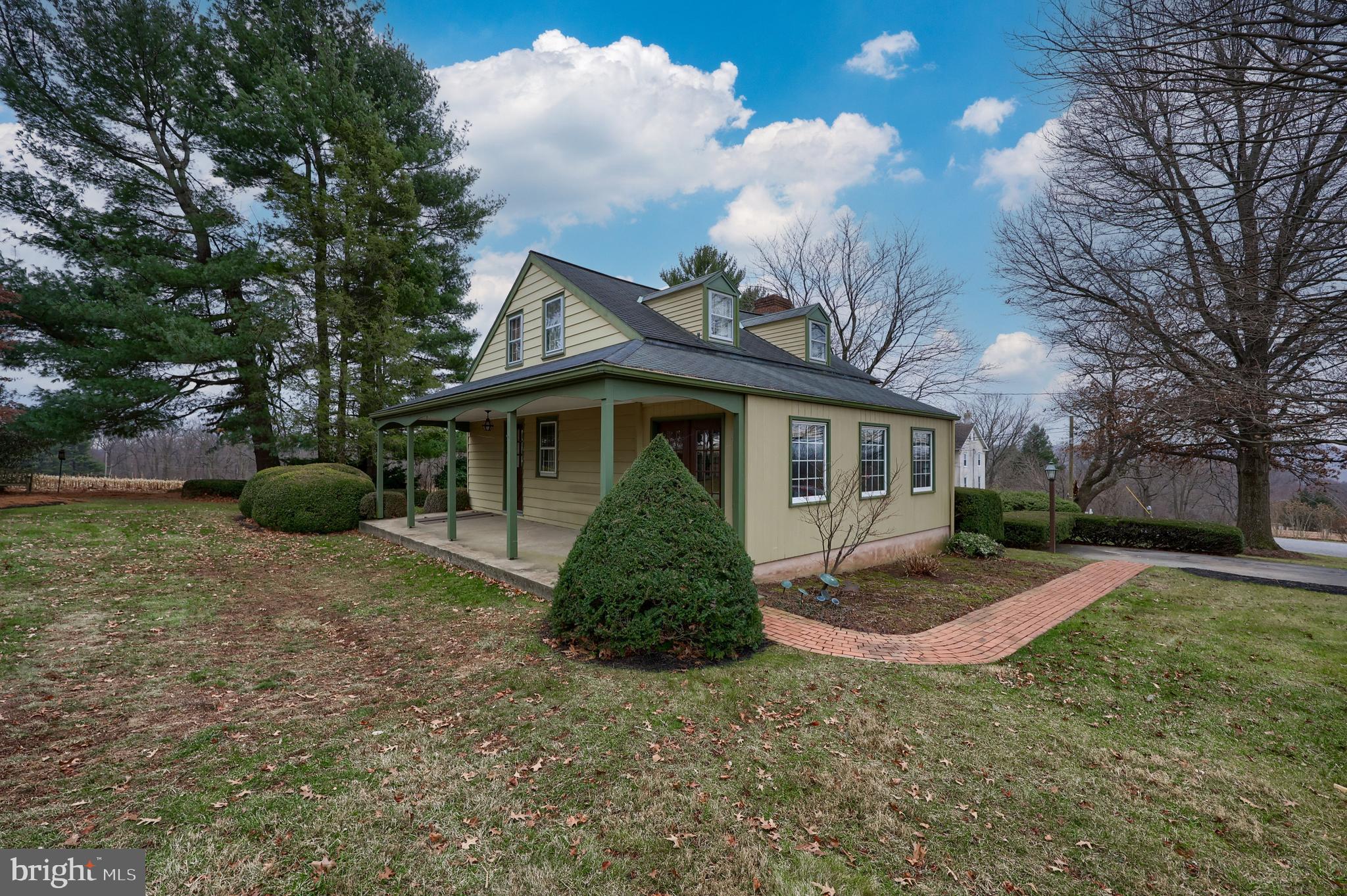 64 Oak Road Conestoga, PA 17516 - Photo 2 of 61