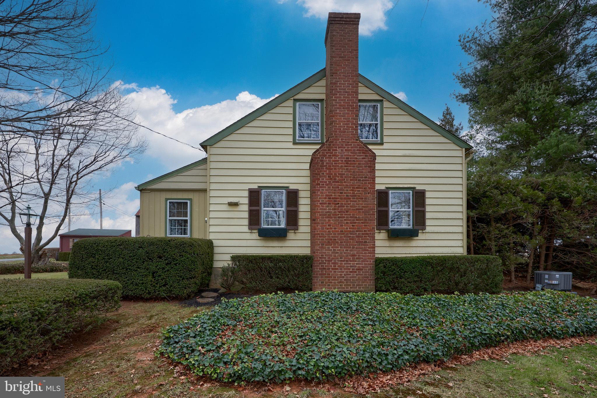 64 Oak Road Conestoga, PA 17516 - Photo 3 of 61