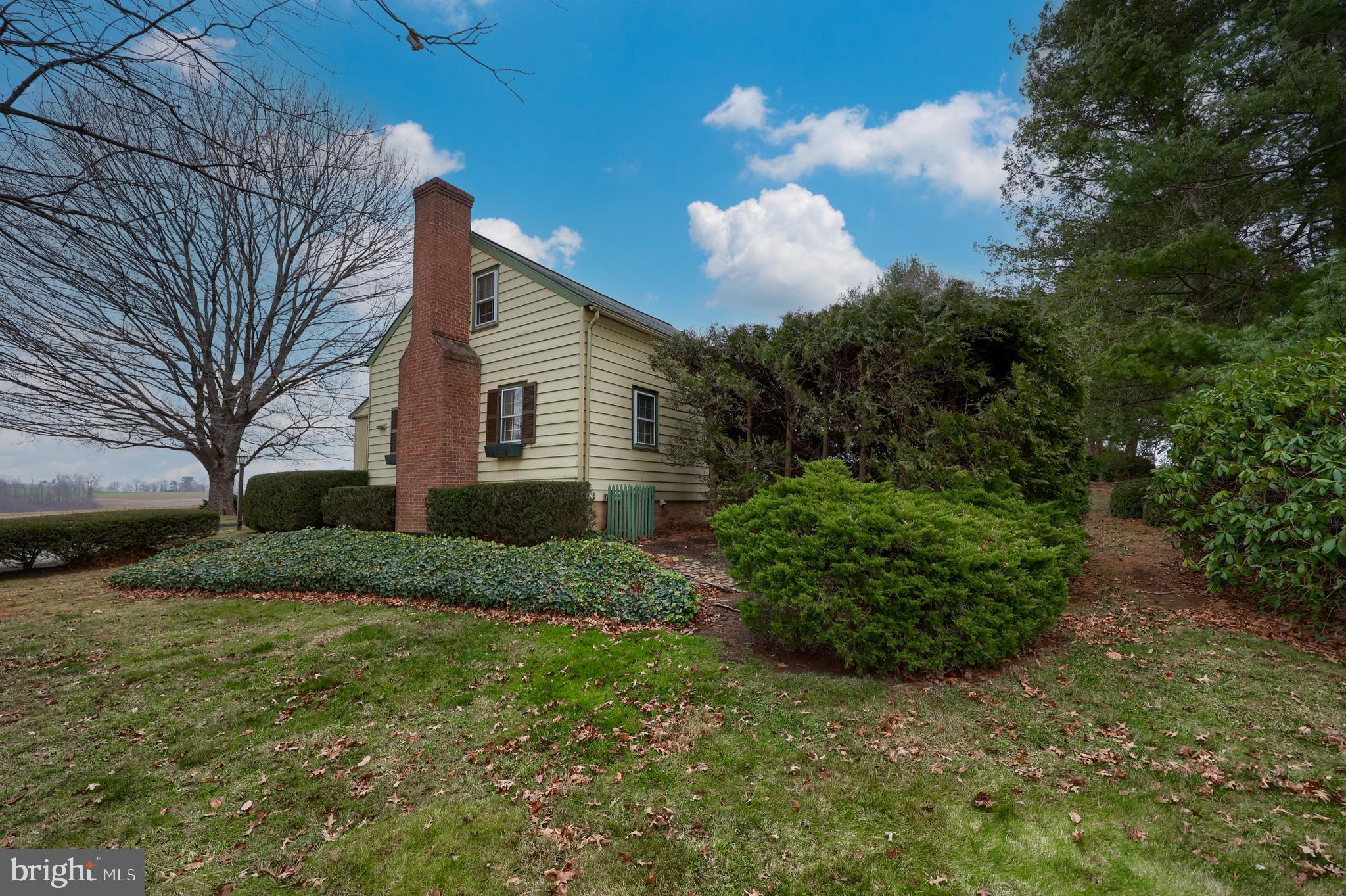 64 Oak Road Conestoga, PA 17516 - Photo 4 of 61