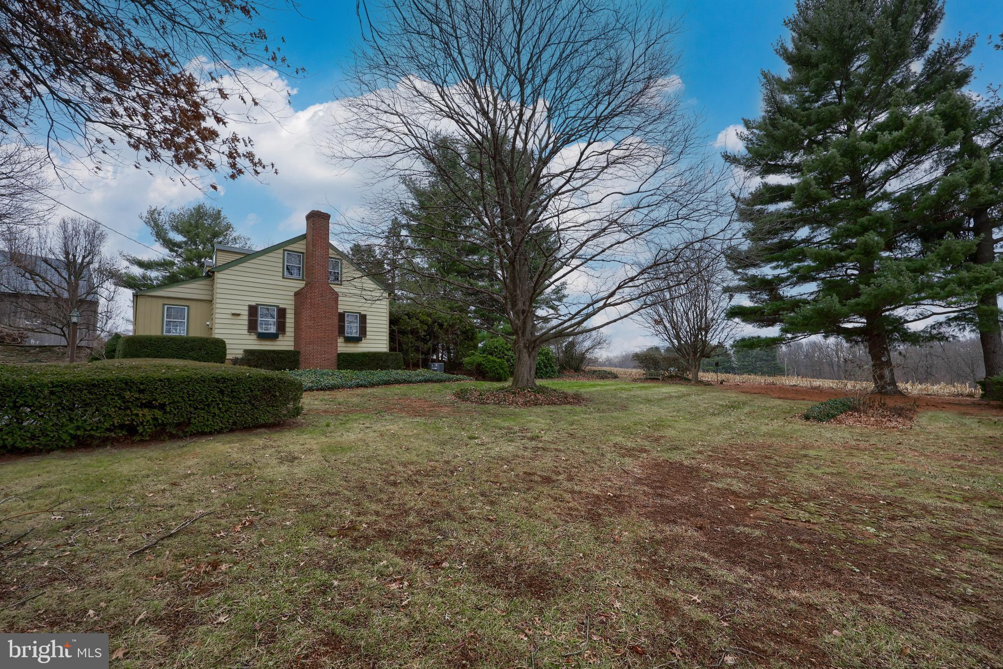 64 Oak Road Conestoga, PA 17516 - Photo 5 of 61