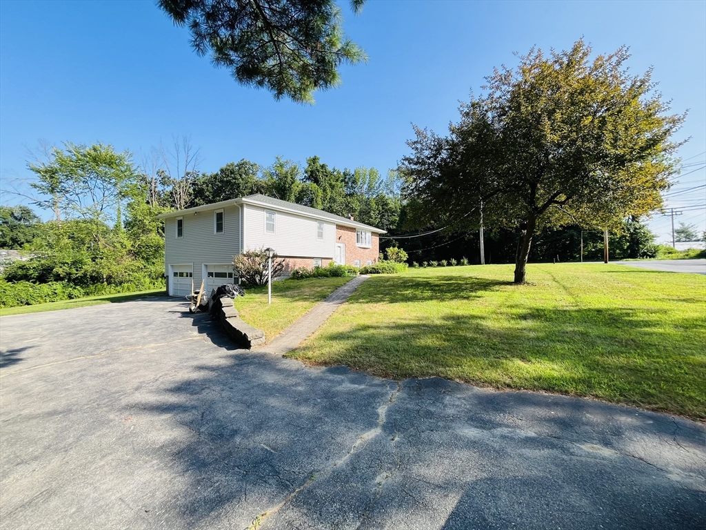 1 Donald Circle Andover, MA 01810 - Photo 10 of 13