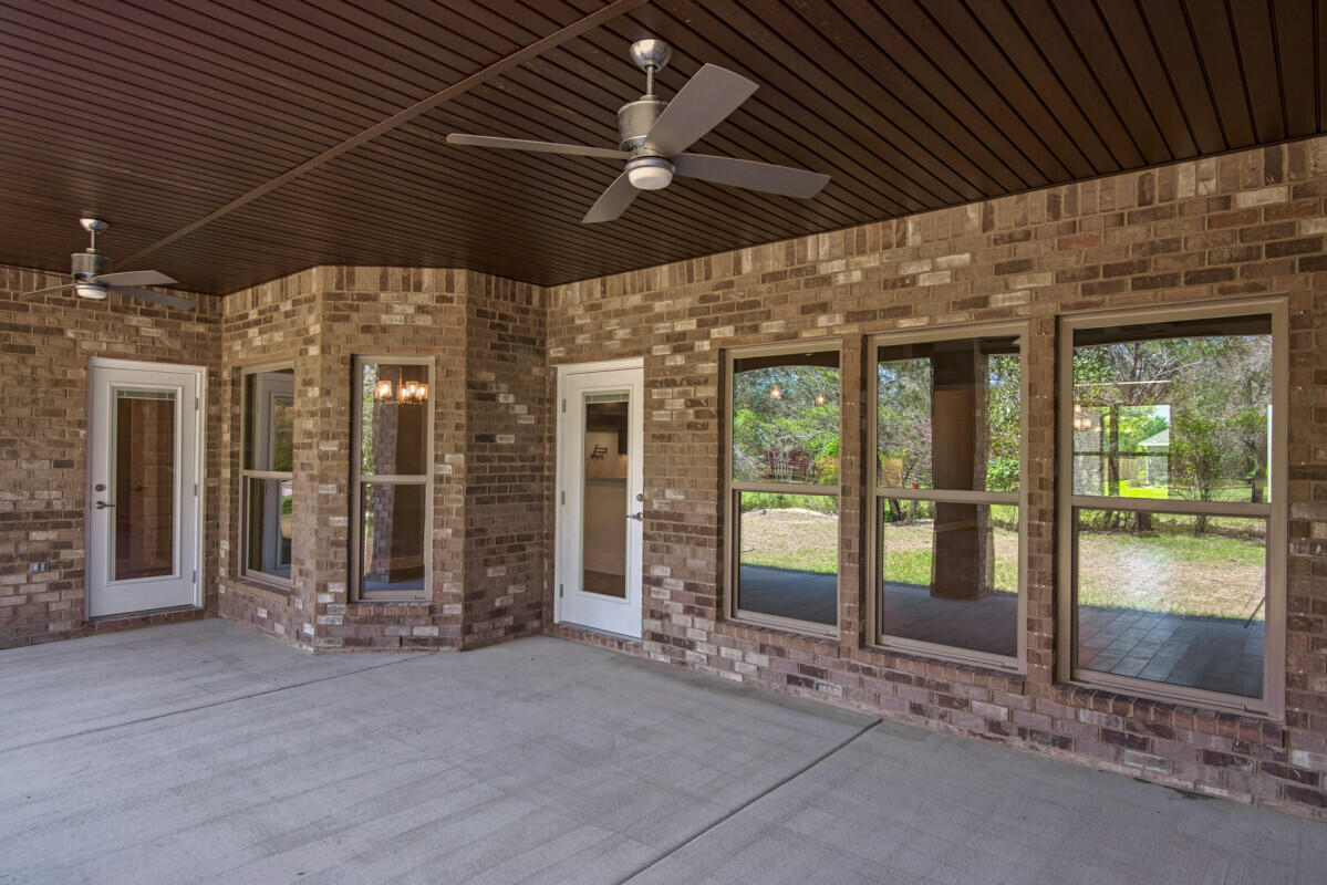 2489 Cove Road Navarre, FL 32566 - Photo 3 of 11