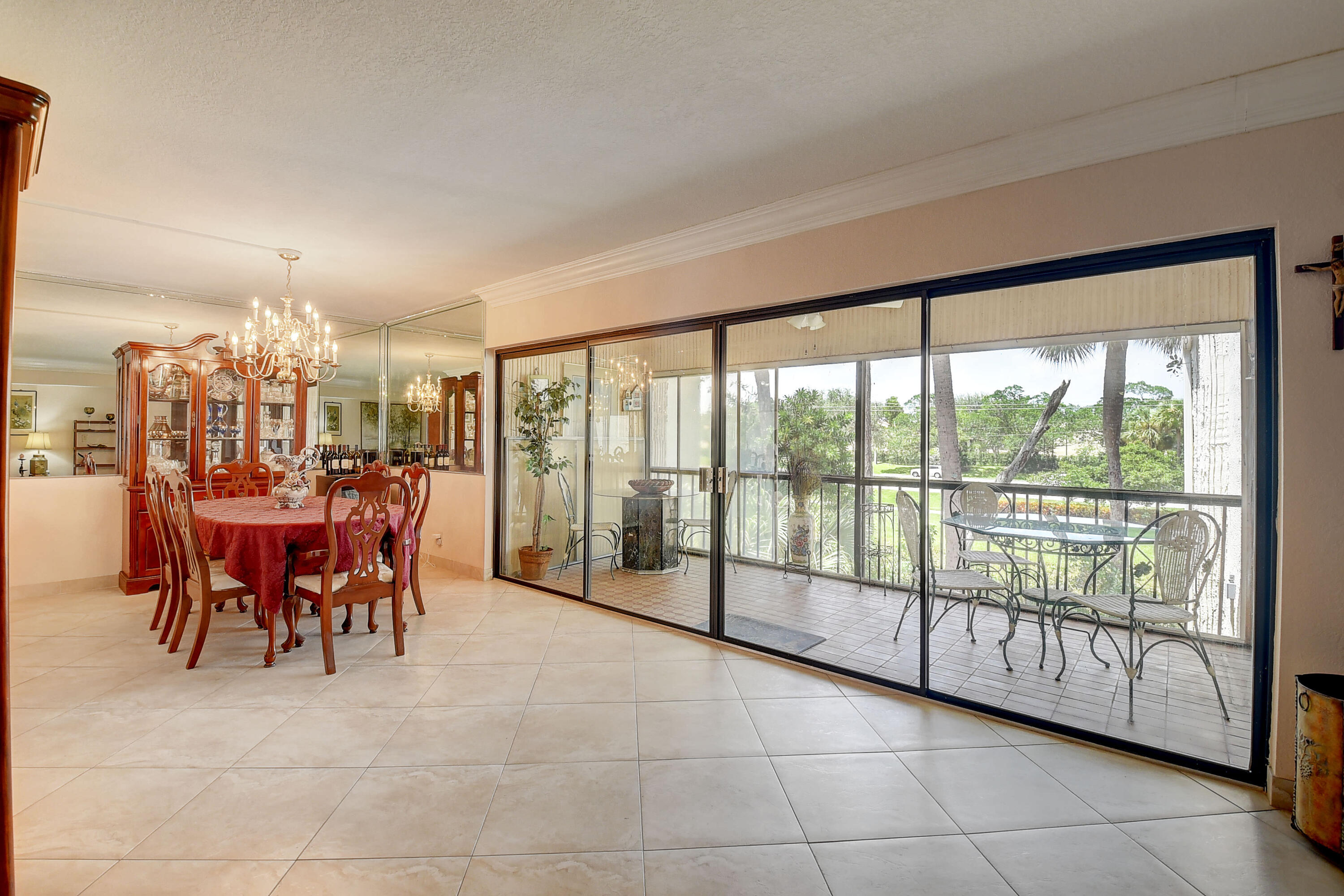6579 Spring Bottom Way, Unit 236 Boca Raton, FL 33433 - Photo 5 of 37 DSC_1376_77_78_79_80