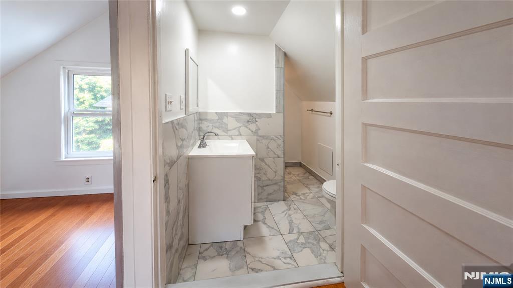 37 Prospect Street Bloomfield, NJ 07003 - Photo 24 of 27