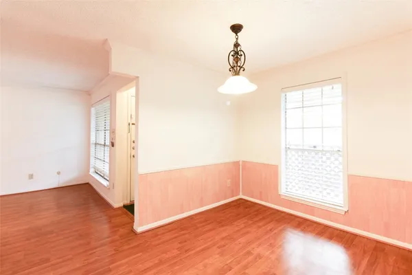 $130,000 | 2800 Jeanetta Street, Unit 2204, Houston, TX 77063