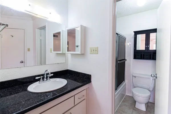 $130,000 | 2800 Jeanetta Street, Unit 2204, Houston, TX 77063