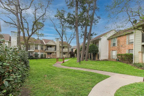 $130,000 | 2800 Jeanetta Street, Unit 2204, Houston, TX 77063