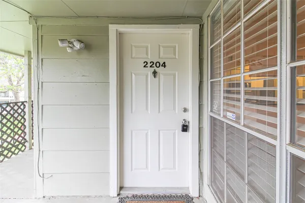 $130,000 | 2800 Jeanetta Street, Unit 2204, Houston, TX 77063