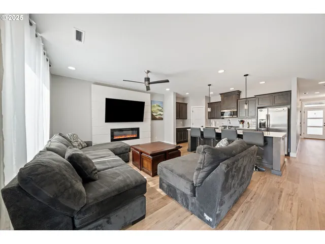 $475,000 | 12009 Northeast 108th Street, Vancouver, WA 98682