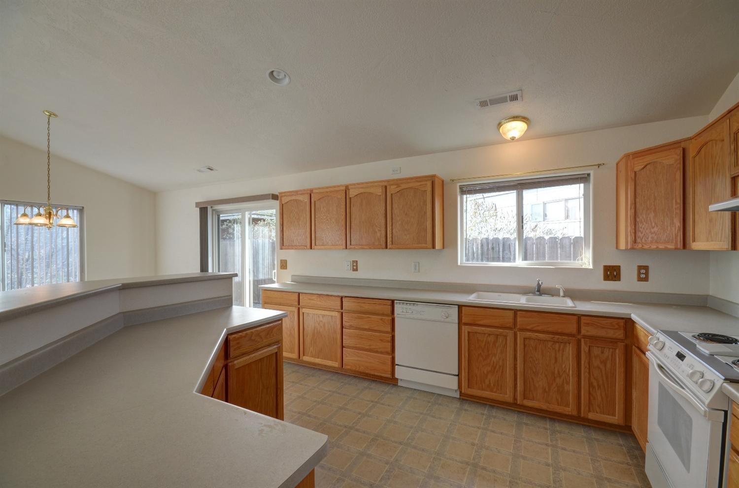 599 West Rapp Road Talent, OR 97540 - Photo 9 of 22 Additional Photo