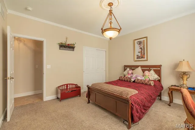 $485,000 | 501 Glendale Drive, Troy, IL 62294