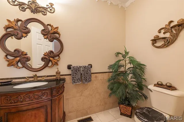 $485,000 | 501 Glendale Drive, Troy, IL 62294