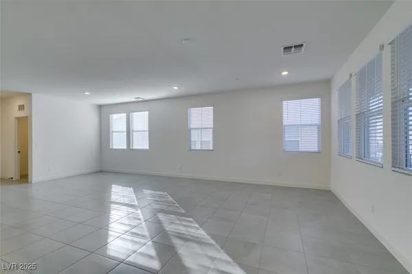 $2,215 | 3723 Trancoso Avenue, Henderson, NV 89044