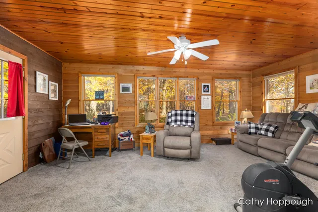 $450,000 | 3494 Bradford Road, Ionia, MI 48846