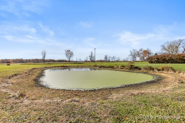 $450,000 | 3494 Bradford Road, Ionia, MI 48846