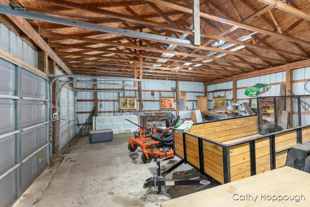 $450,000 | 3494 Bradford Road, Ionia, MI 48846