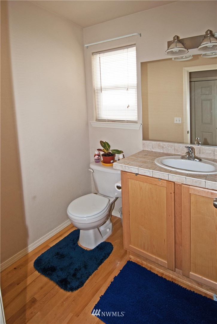 211 202nd Street Southeast Bothell, WA 98012 - Photo 7 of 13