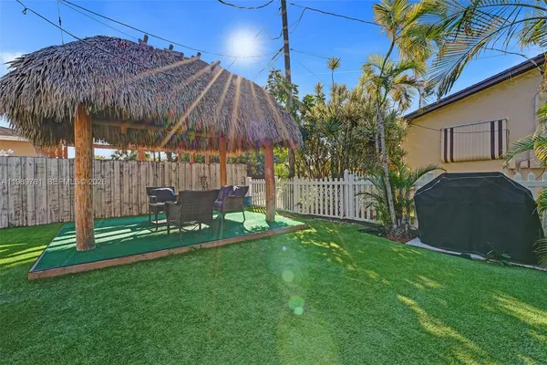 $3,850 | 529 Northwest 8th Street, Dania Beach, FL 33004