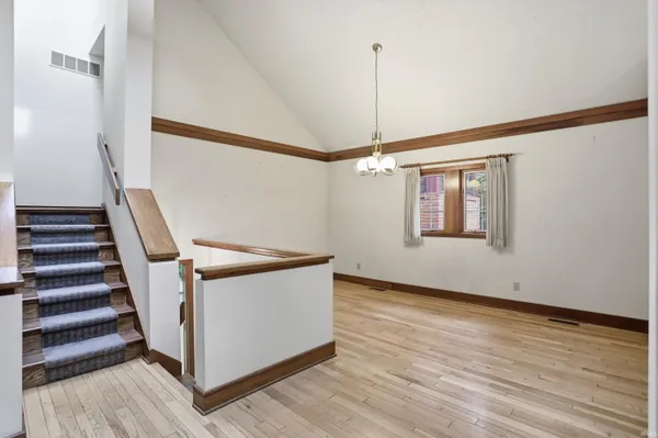 $1,150,000 | 3801 North Bittersweet Drive, Bloomington, IN 47408